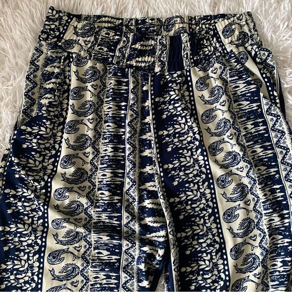Bohemian Style High Rise Blue and White Wide Leg Pants Size M - Picture 2 of 6